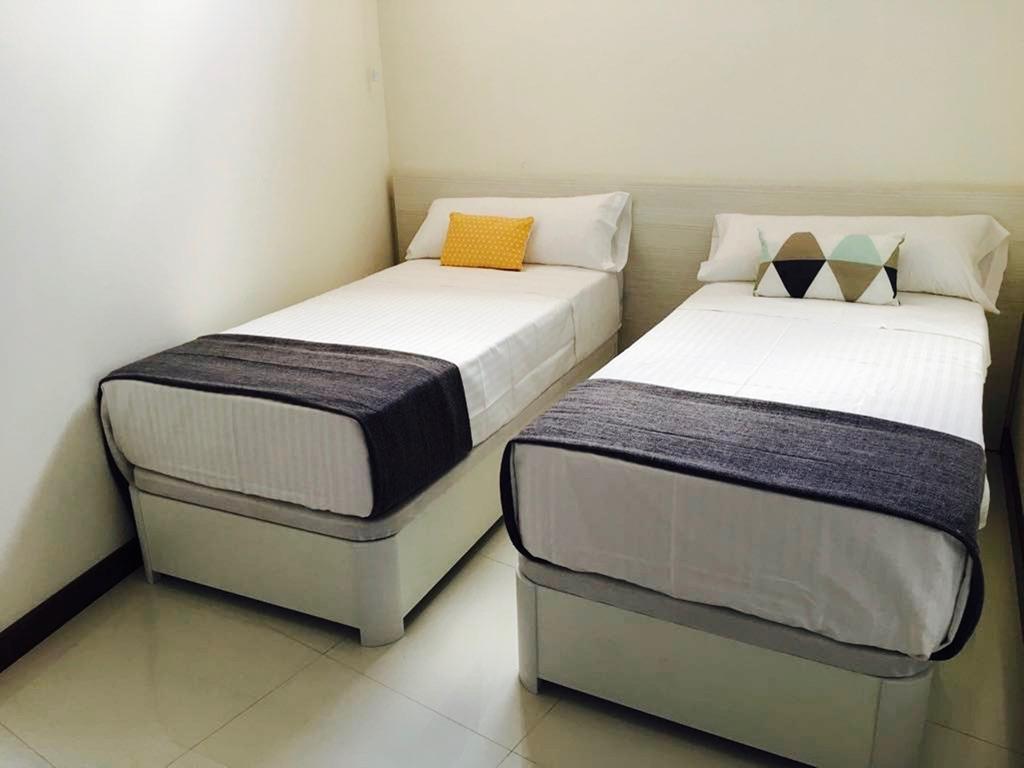 Roisa Suites Madrid Exterior photo