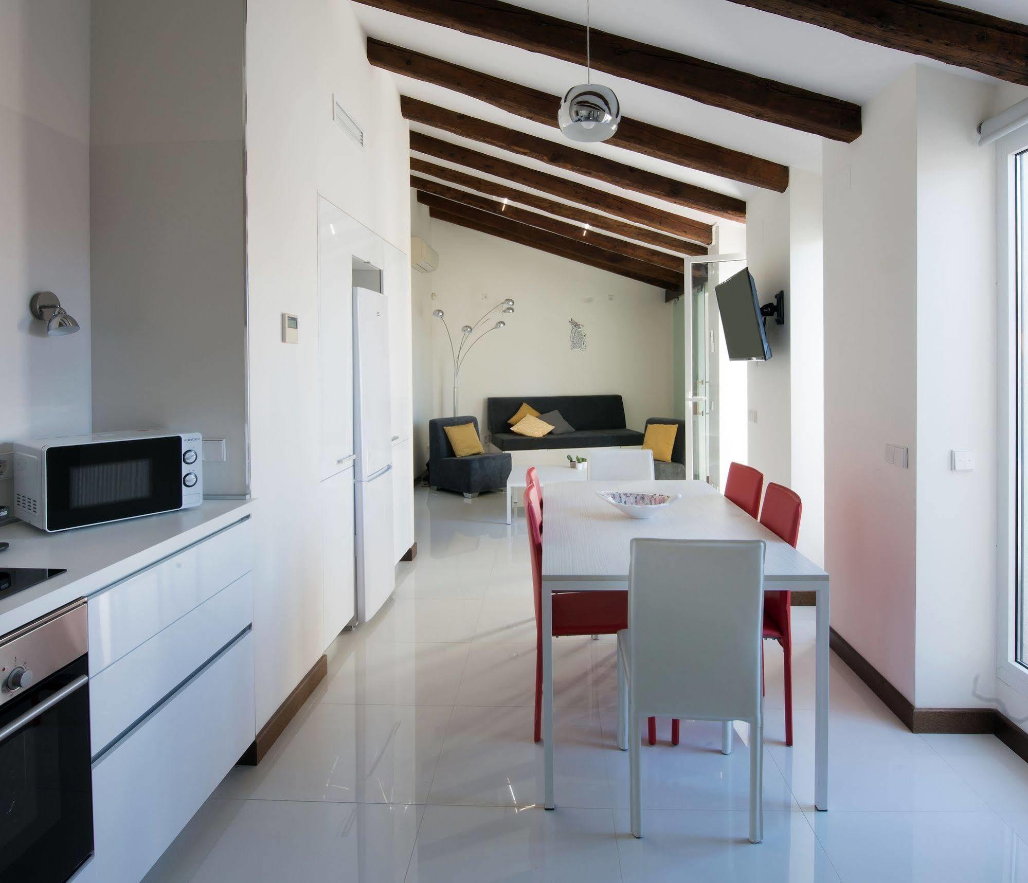 Roisa Suites Madrid Exterior photo