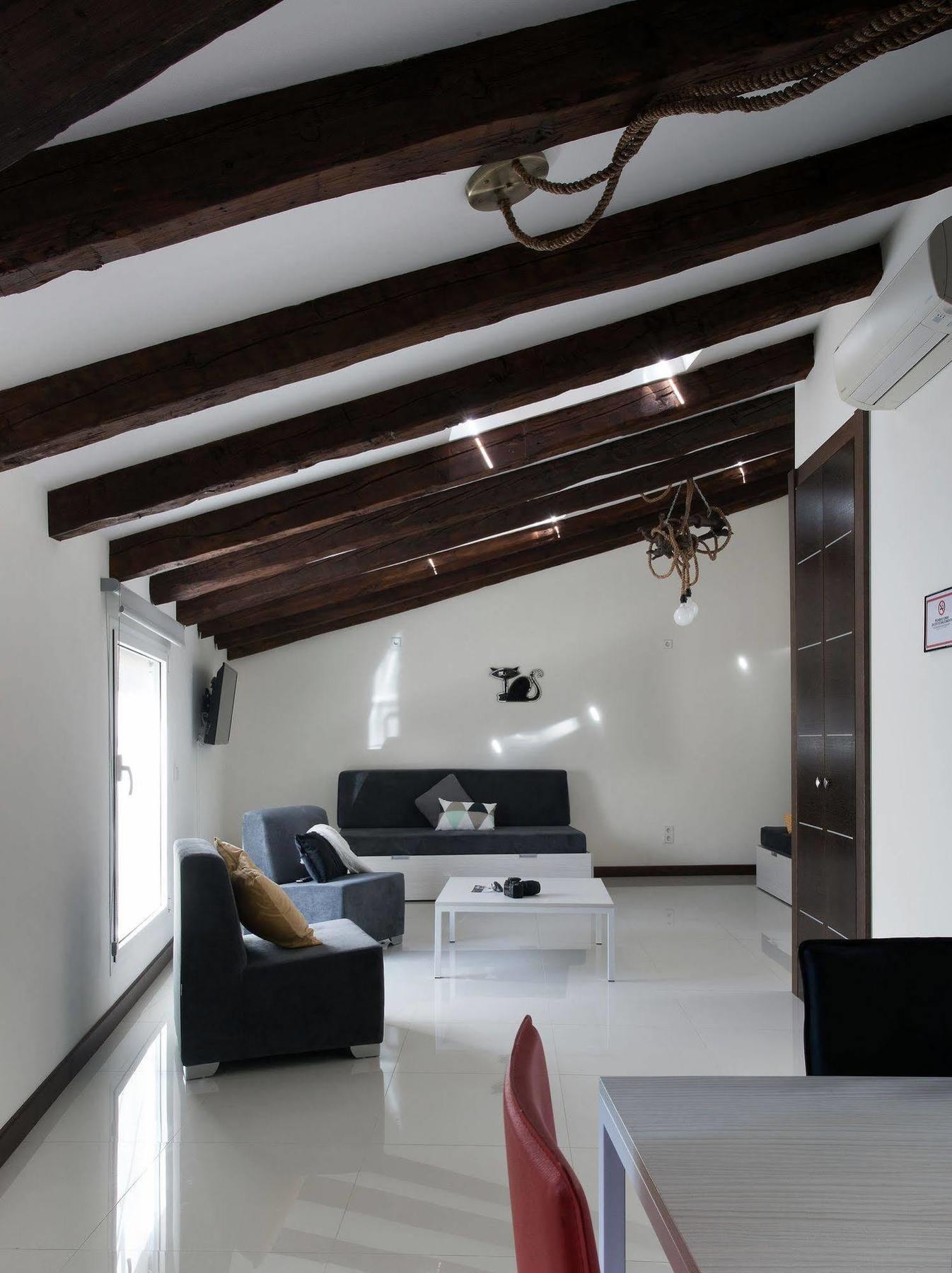 Roisa Suites Madrid Exterior photo