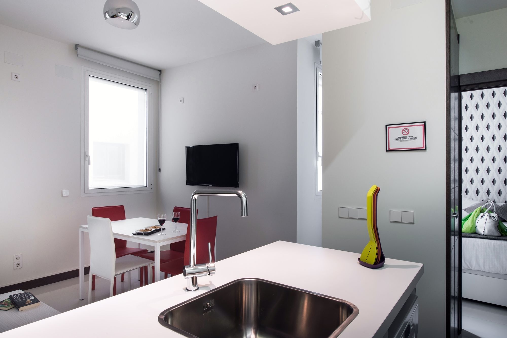 Roisa Suites Madrid Exterior photo
