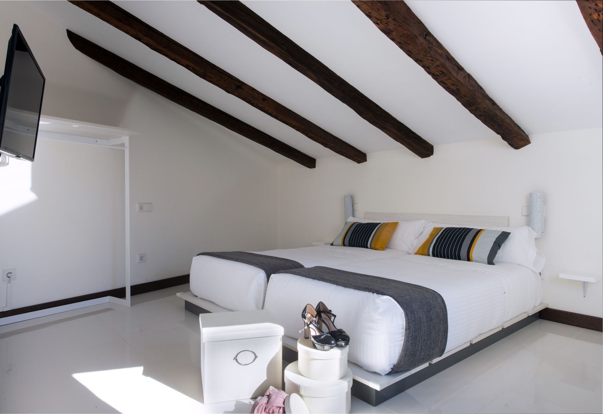 Roisa Suites Madrid Exterior photo